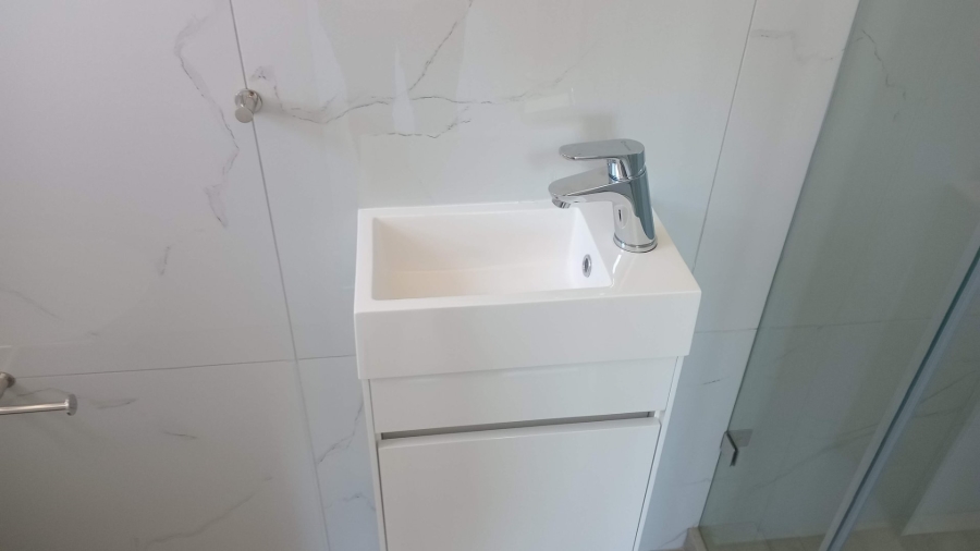 2 Bedroom Property for Sale in Table View Western Cape